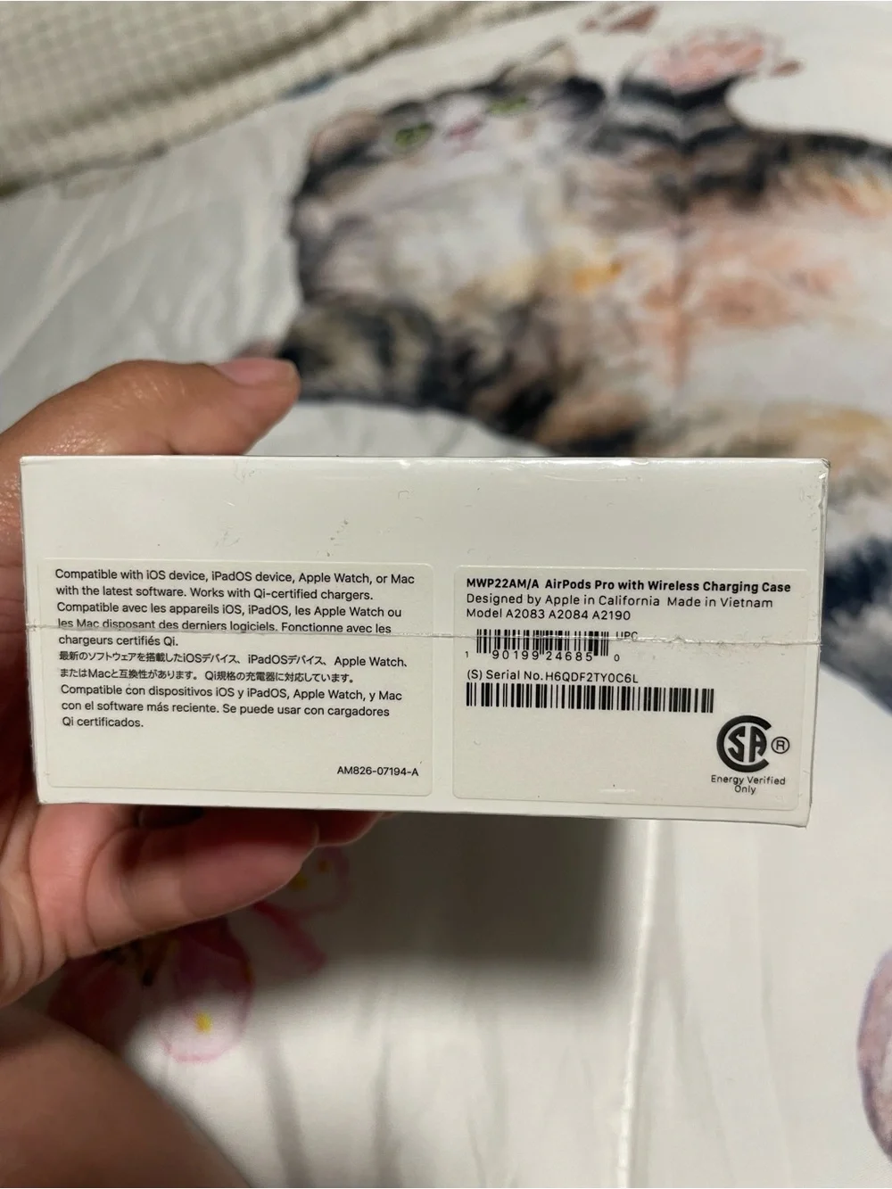 Apple AirPods Pro with Wireless Charging Case - White